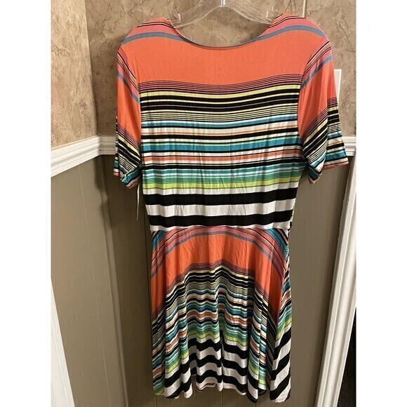 Decree Comfortable Stretch Striped Dress Size Large - Picture 2 of 3